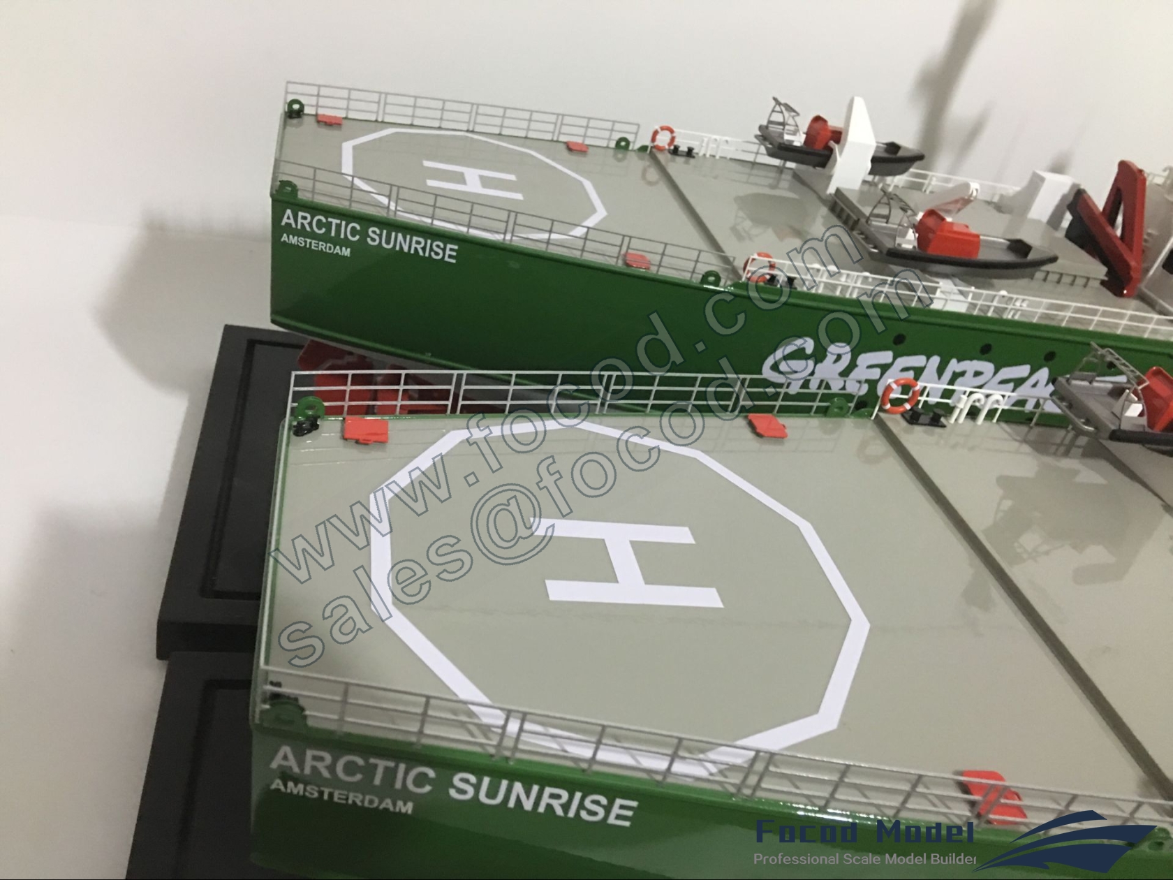 custom made model of Arctic考察船
